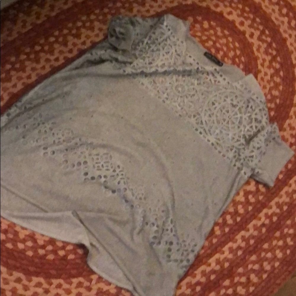 Women’s xxl shirt